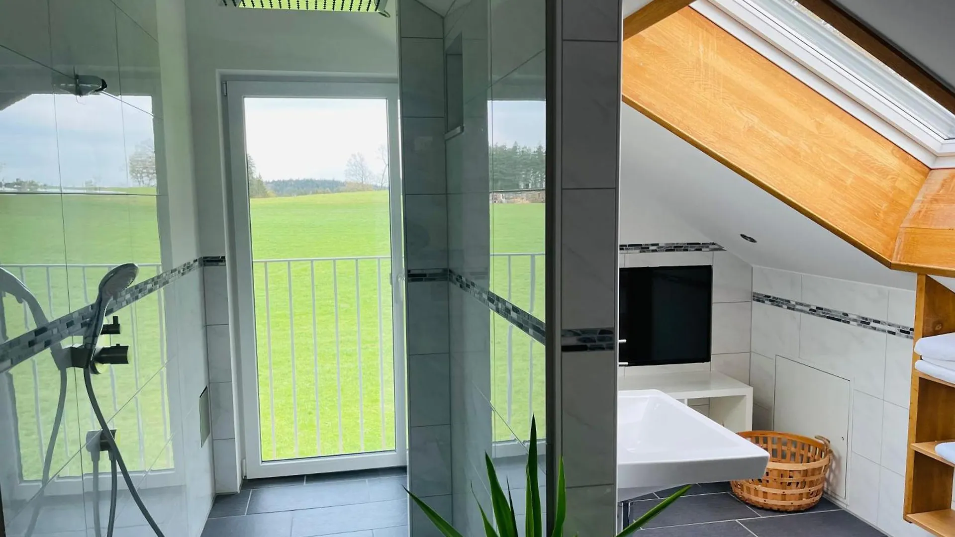 Apartment Ferienwohnungen Am Moerzhof Eurasburg Germany